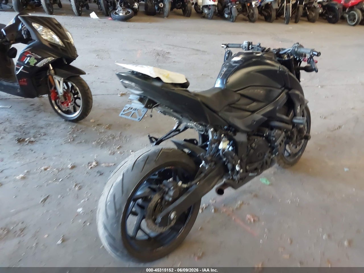 2019 SUZUKI GSX-S750 M/Z thumbnail 5