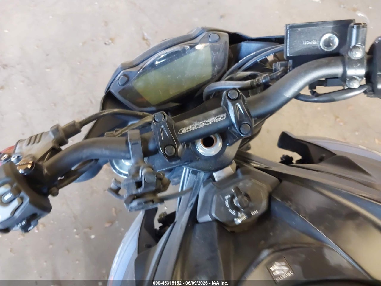 2019 SUZUKI GSX-S750 M/Z thumbnail 8