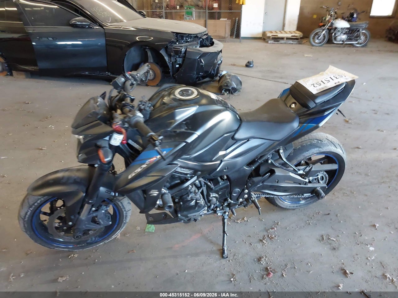 2019 SUZUKI GSX-S750 M/Z thumbnail 10
