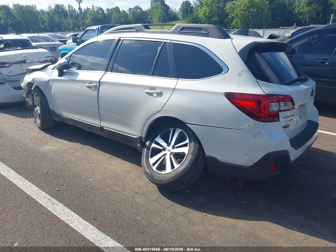 2019 SUBARU OUTBACK 3.6R LIMITED thumbnail 4