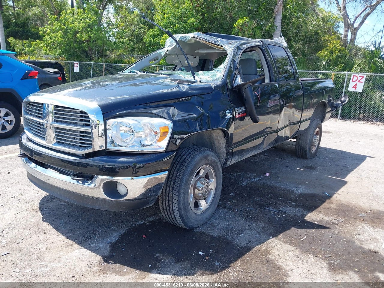 2009 DODGE RAM 2500 SLT thumbnail 3