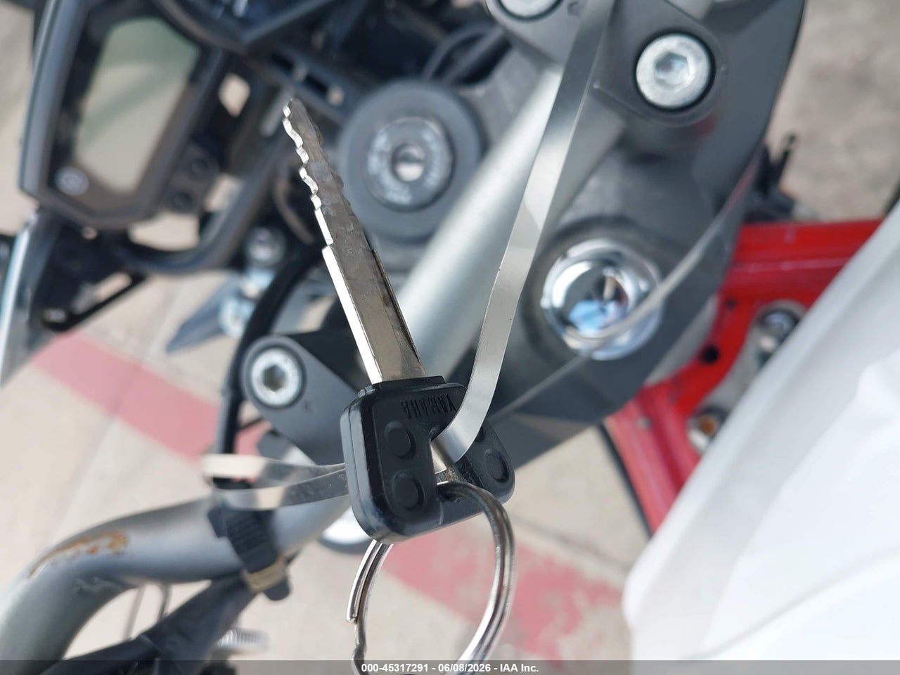 2013 YAMAHA FZ6 R thumbnail 12