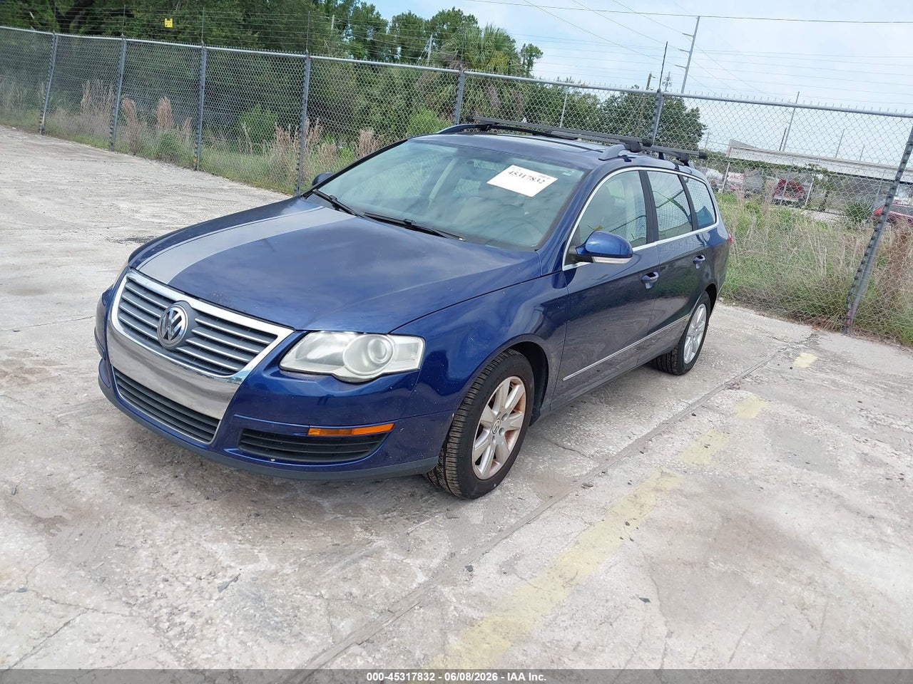 2007 VOLKSWAGEN PASSAT 2.0T thumbnail 3