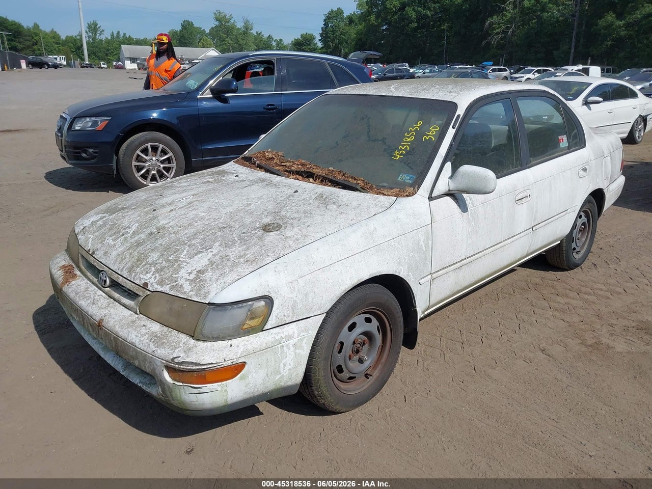 1997 TOYOTA COROLLA DX thumbnail 3