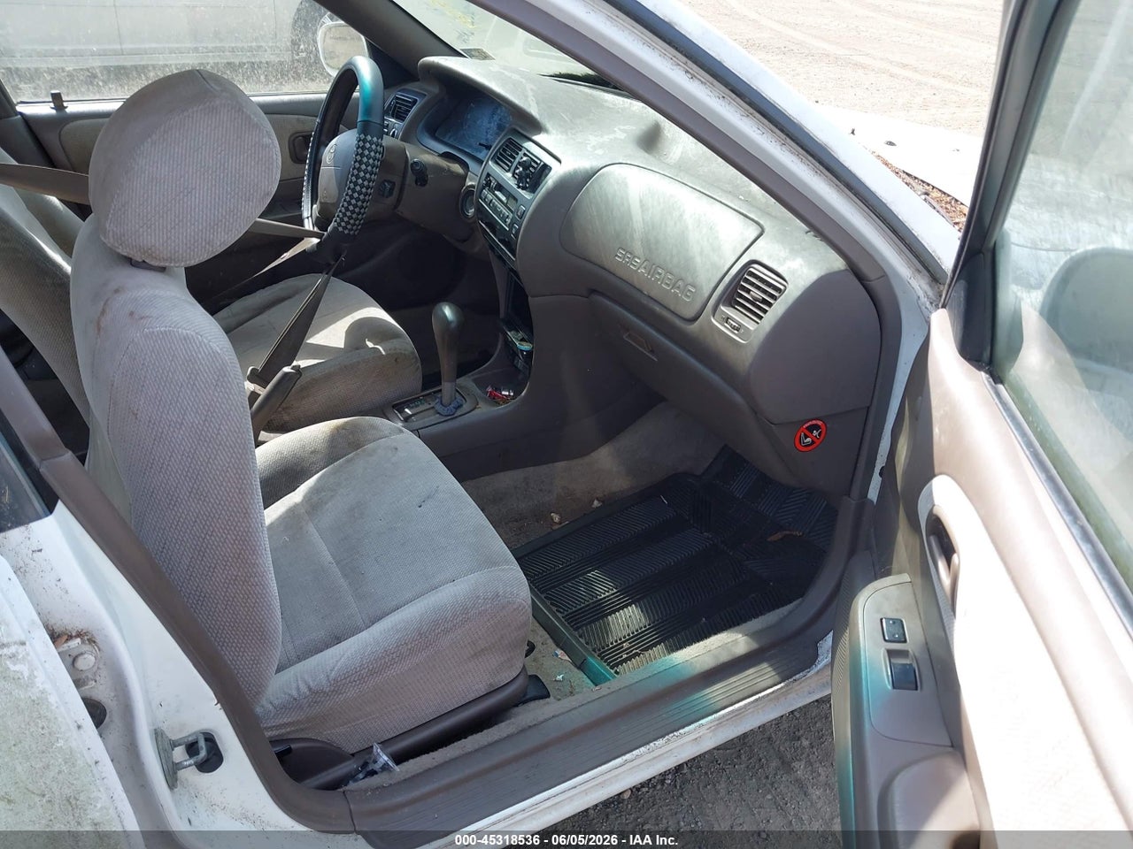 1997 TOYOTA COROLLA DX thumbnail 6