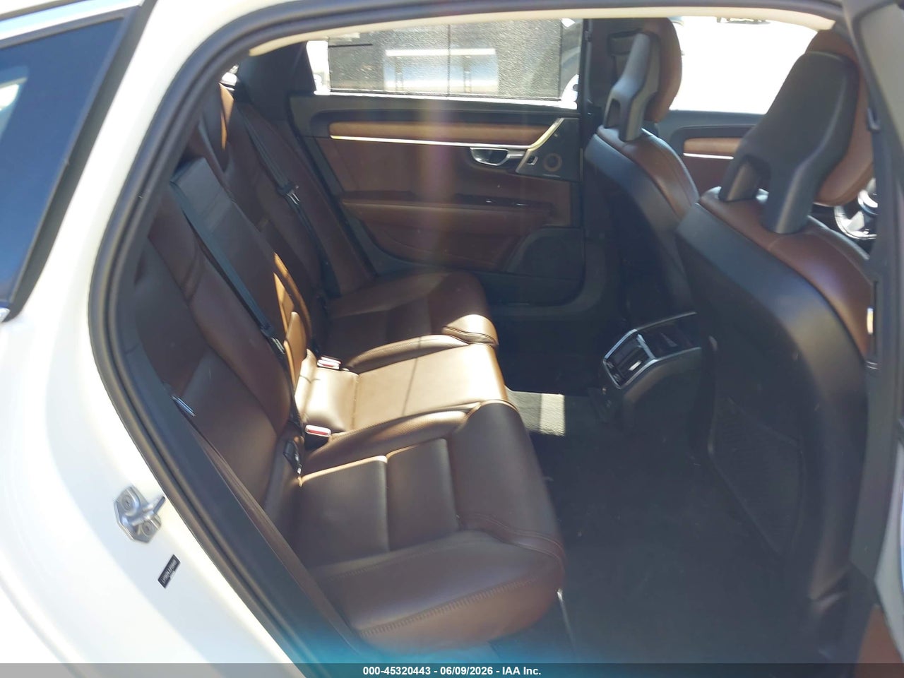 2018 VOLVO S90 T6 INSCRIPTION thumbnail 9