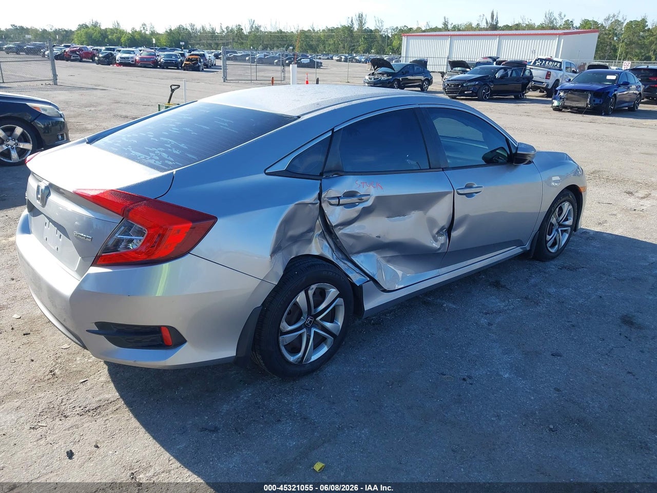 2018 HONDA CIVIC LX · 4/12
