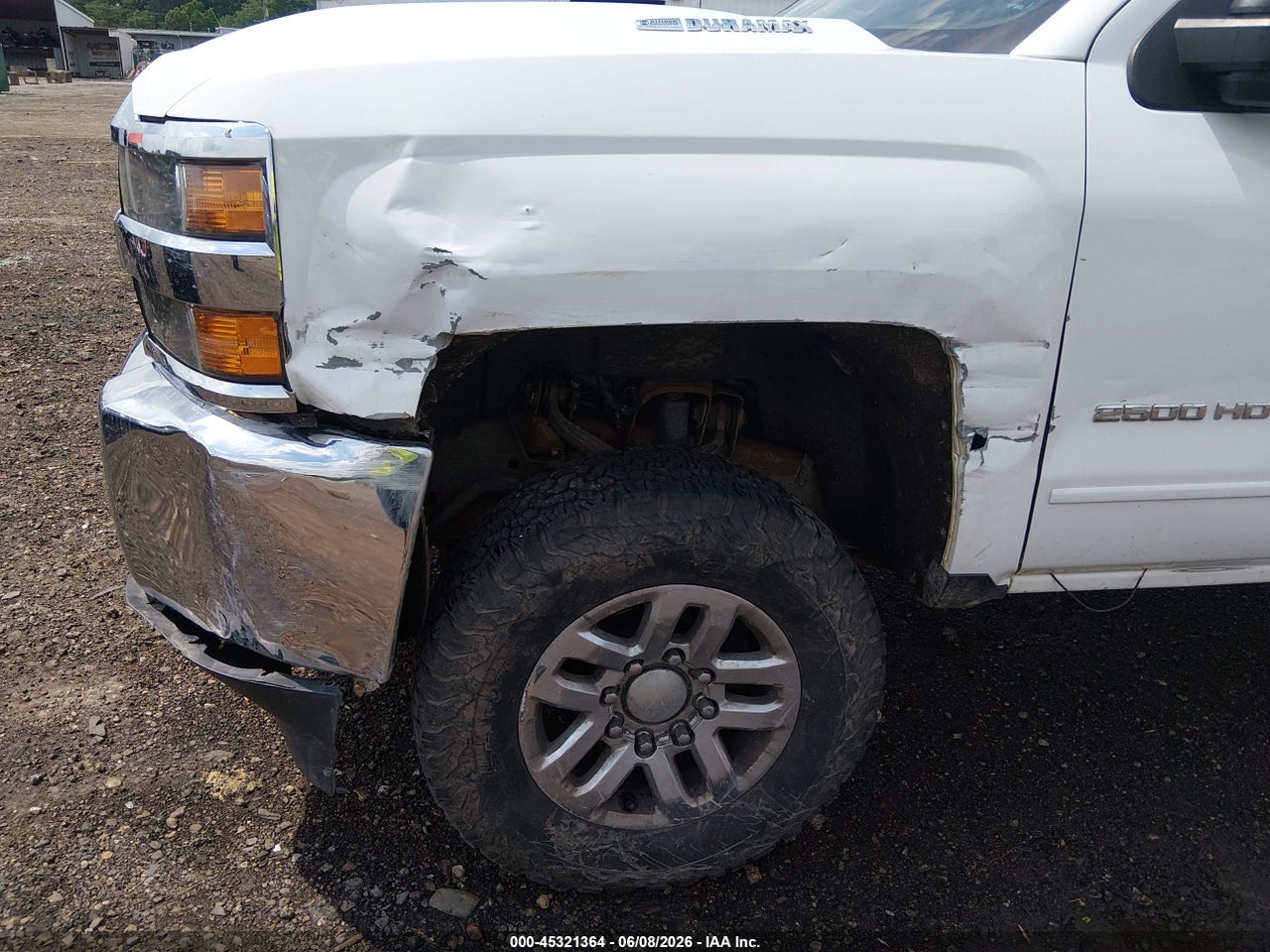 2017 CHEVROLET SILVERADO 2500HD LT thumbnail 7