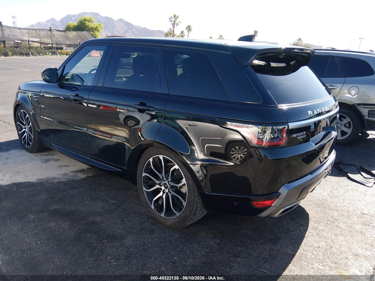 2018 LAND ROVER RANGE ROVER SPORT HSE thumbnail 4