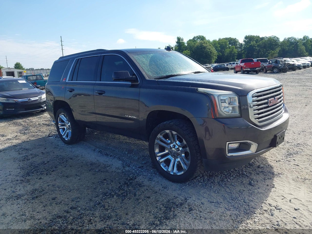 2018 GMC YUKON SLT thumbnail 2