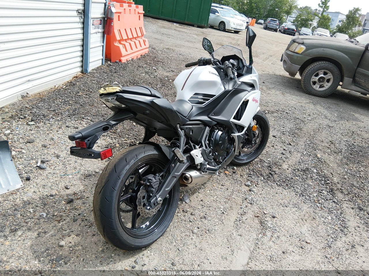 2026 KAWASAKI EX650 P thumbnail 5