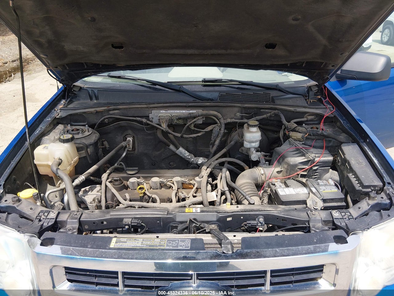2011 FORD ESCAPE XLS thumbnail 11