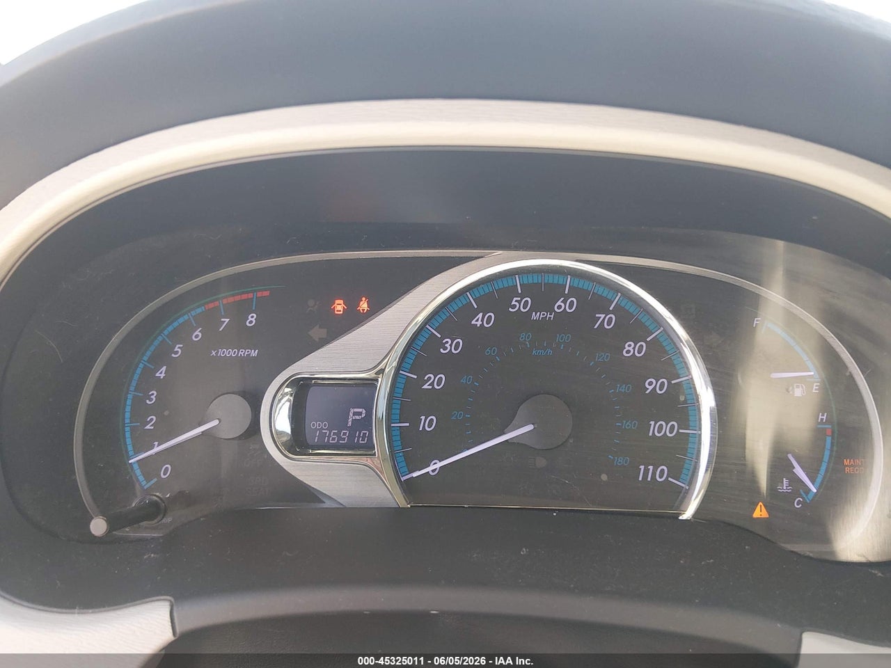 2013 TOYOTA SIENNA XLE 7 PASSENGER thumbnail 8