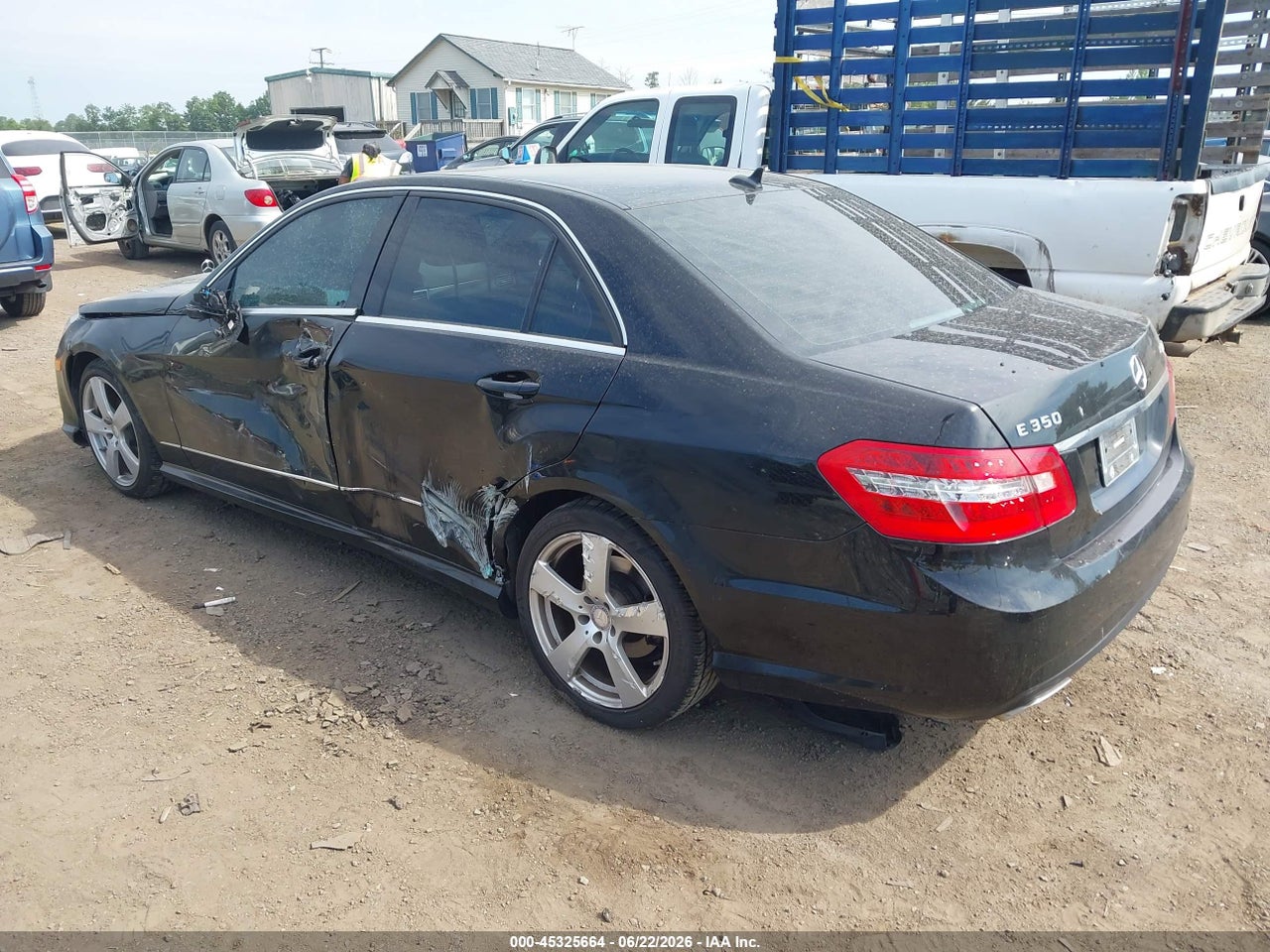 2010 MERCEDES-BENZ E 350 4MATIC · 3/12