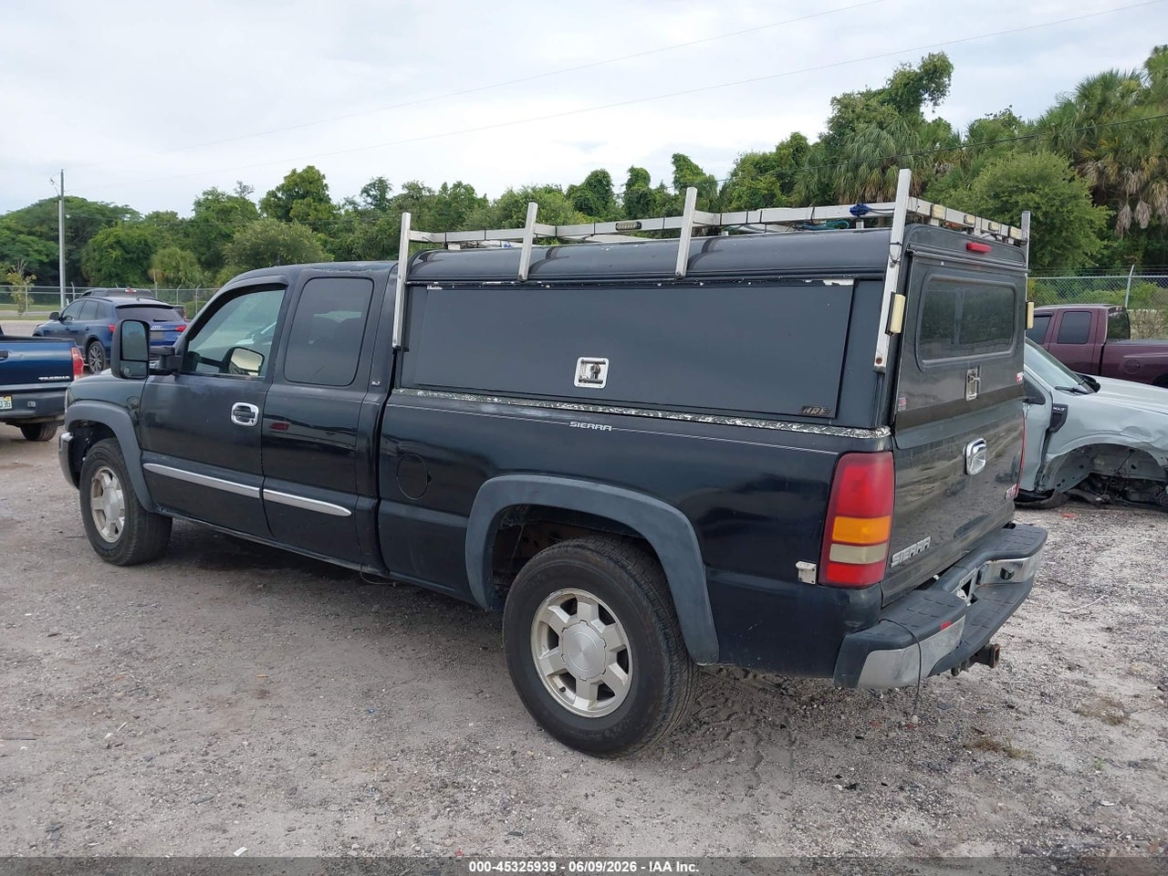 2005 GMC SIERRA 1500 SLT thumbnail 4