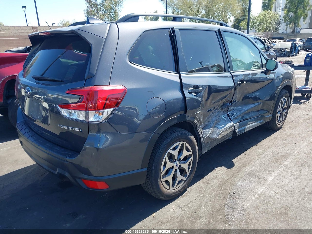 2021 SUBARU FORESTER PREMIUM thumbnail 5