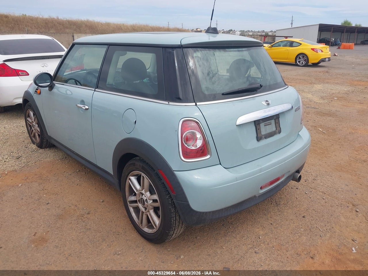 2012 MINI COOPER   · 3/12