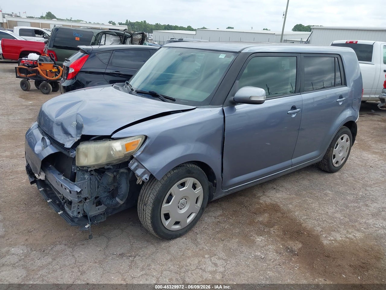 2012 SCION XB   · 2/12