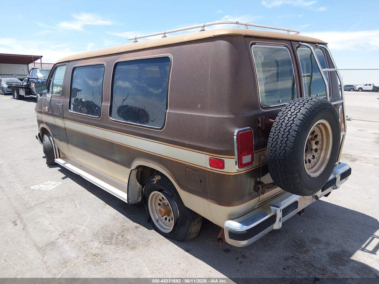 1986 DODGE RAM VAN B250 thumbnail 4