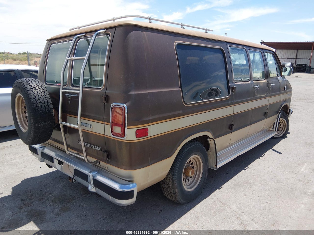1986 DODGE RAM VAN B250 thumbnail 5