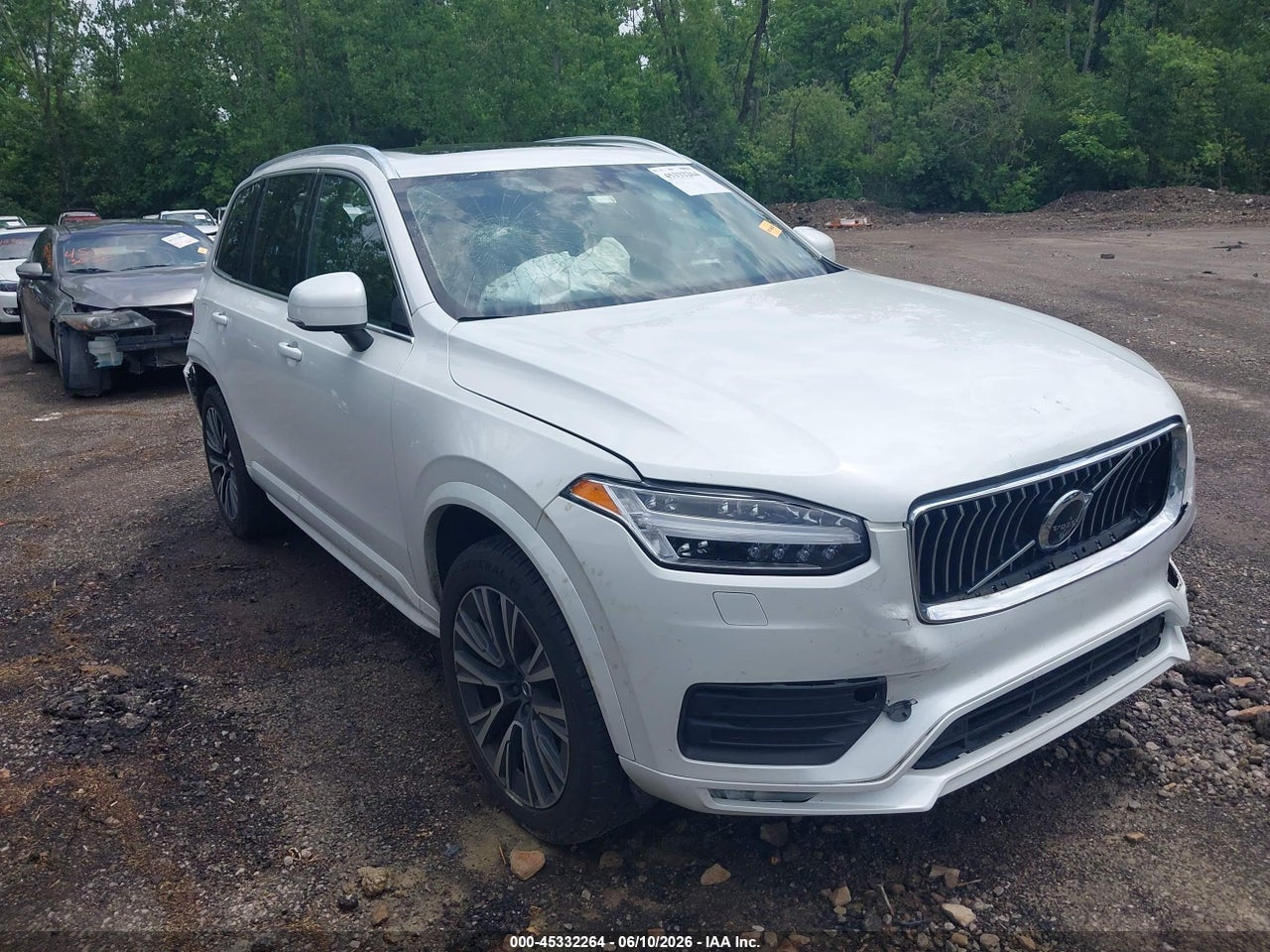 2022 VOLVO XC90 T5 MOMENTUM 7 PASSENGER thumbnail 2