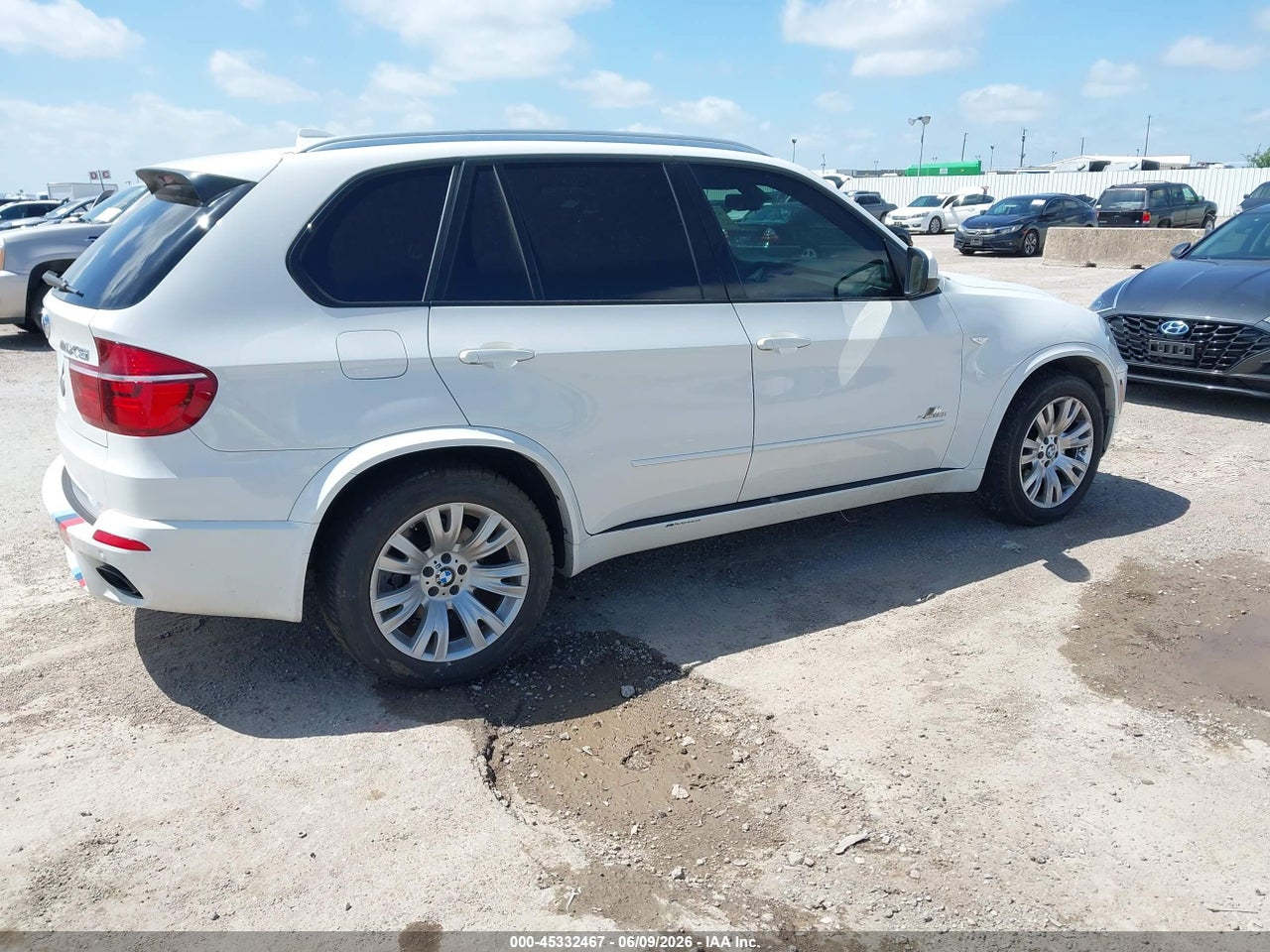 2013 BMW X5 XDRIVE50I thumbnail 5