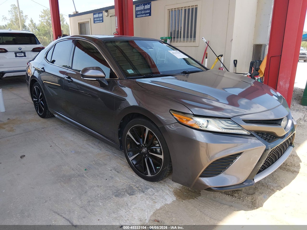 2019 TOYOTA CAMRY XSE thumbnail 2