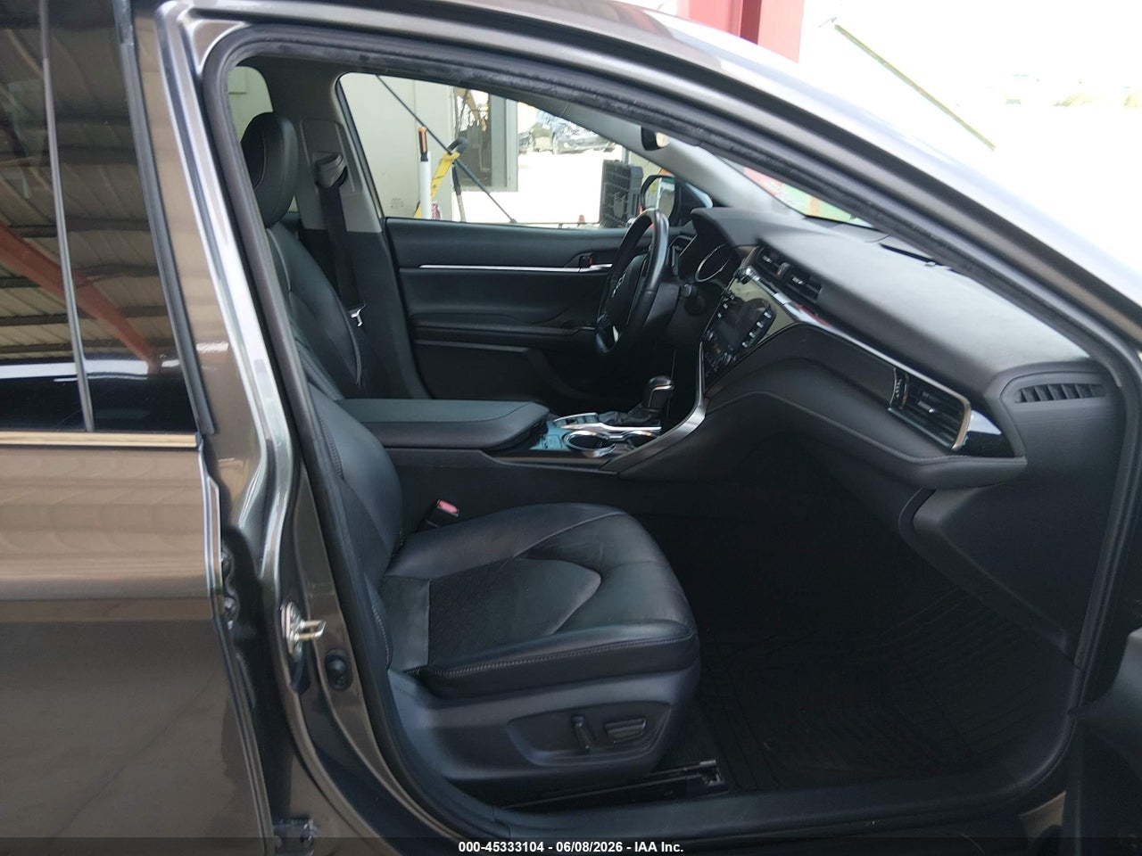 2019 TOYOTA CAMRY XSE thumbnail 6