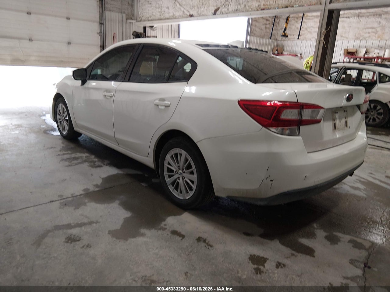 2017 SUBARU IMPREZA 2.0I PREMIUM thumbnail 4