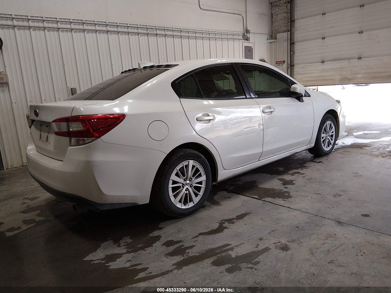2017 SUBARU IMPREZA 2.0I PREMIUM thumbnail 5