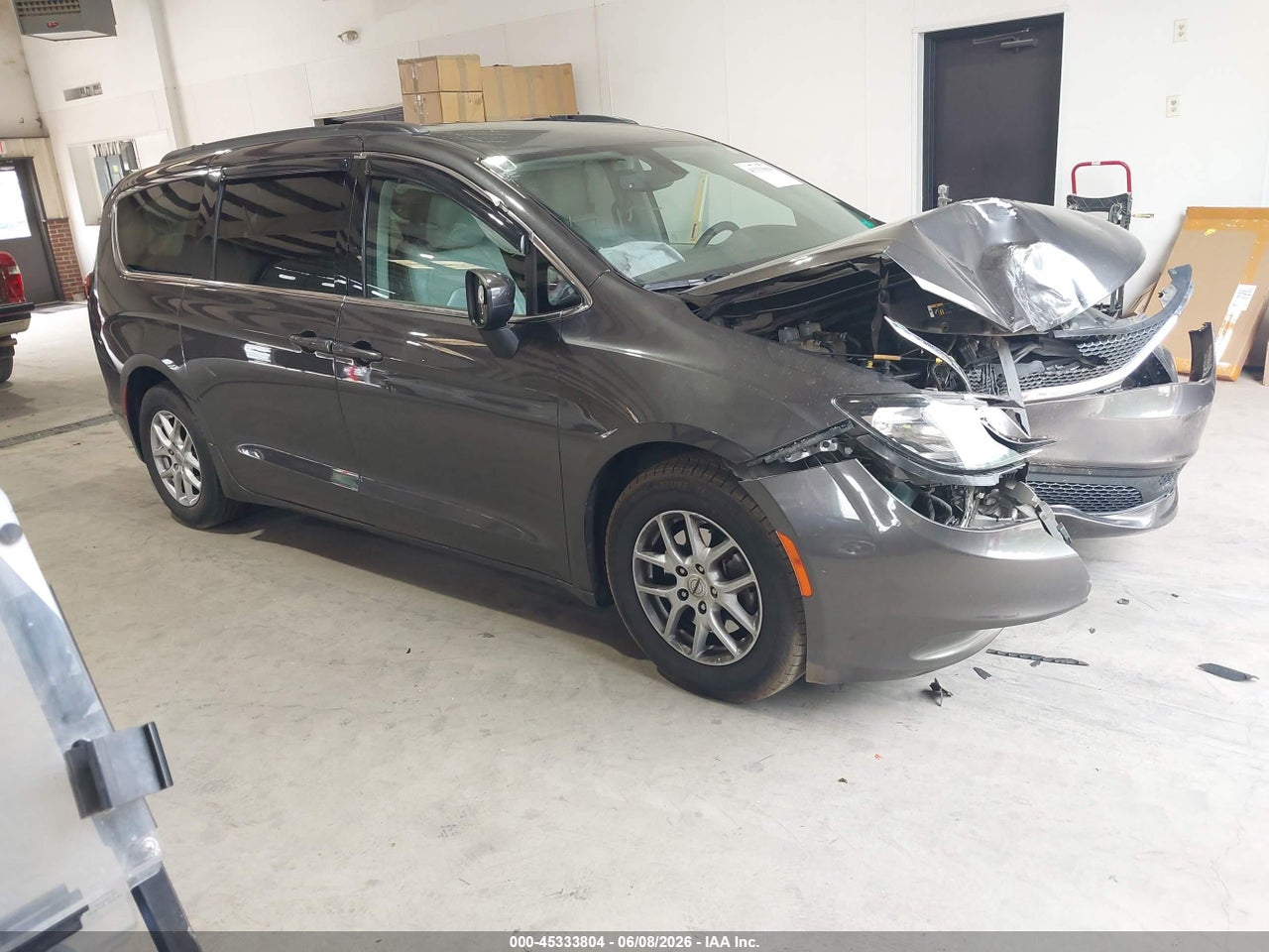 2021 Chrysler Voyager