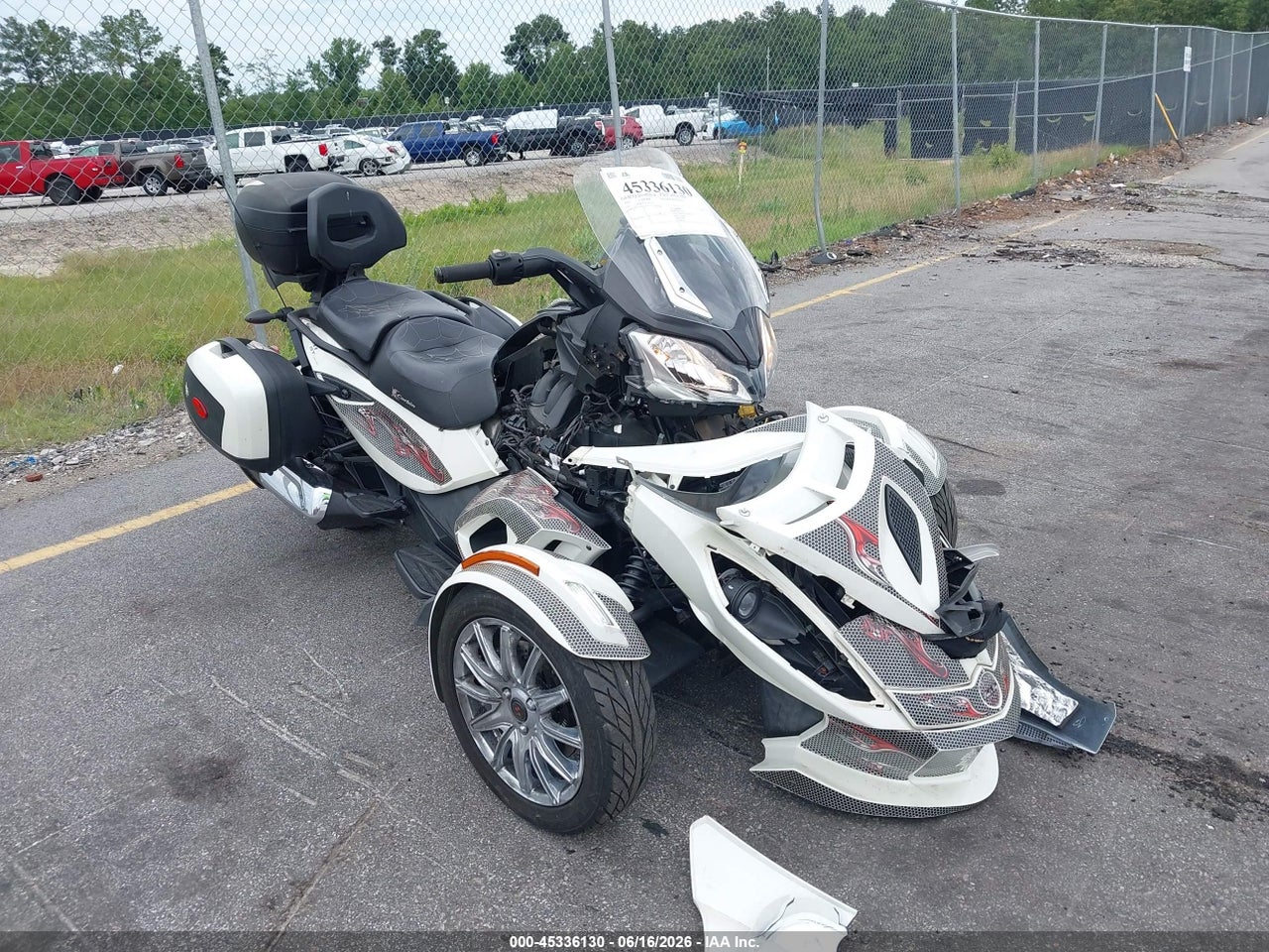 2013 CAN-AM SPYDER ROADSTER ST/STS/ST LIMITED thumbnail 2