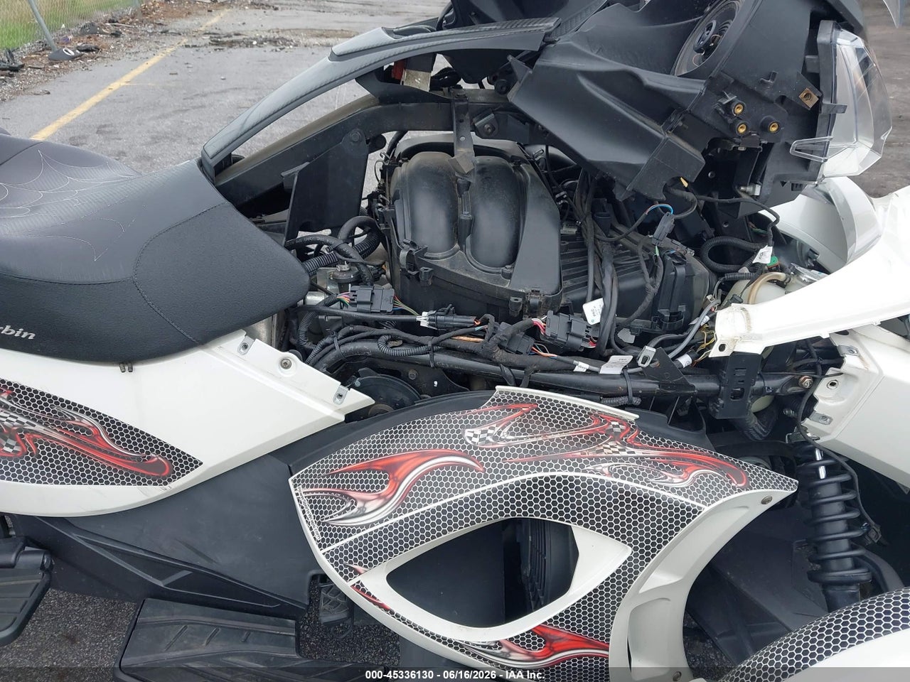 2013 CAN-AM SPYDER ROADSTER ST/STS/ST LIMITED thumbnail 9