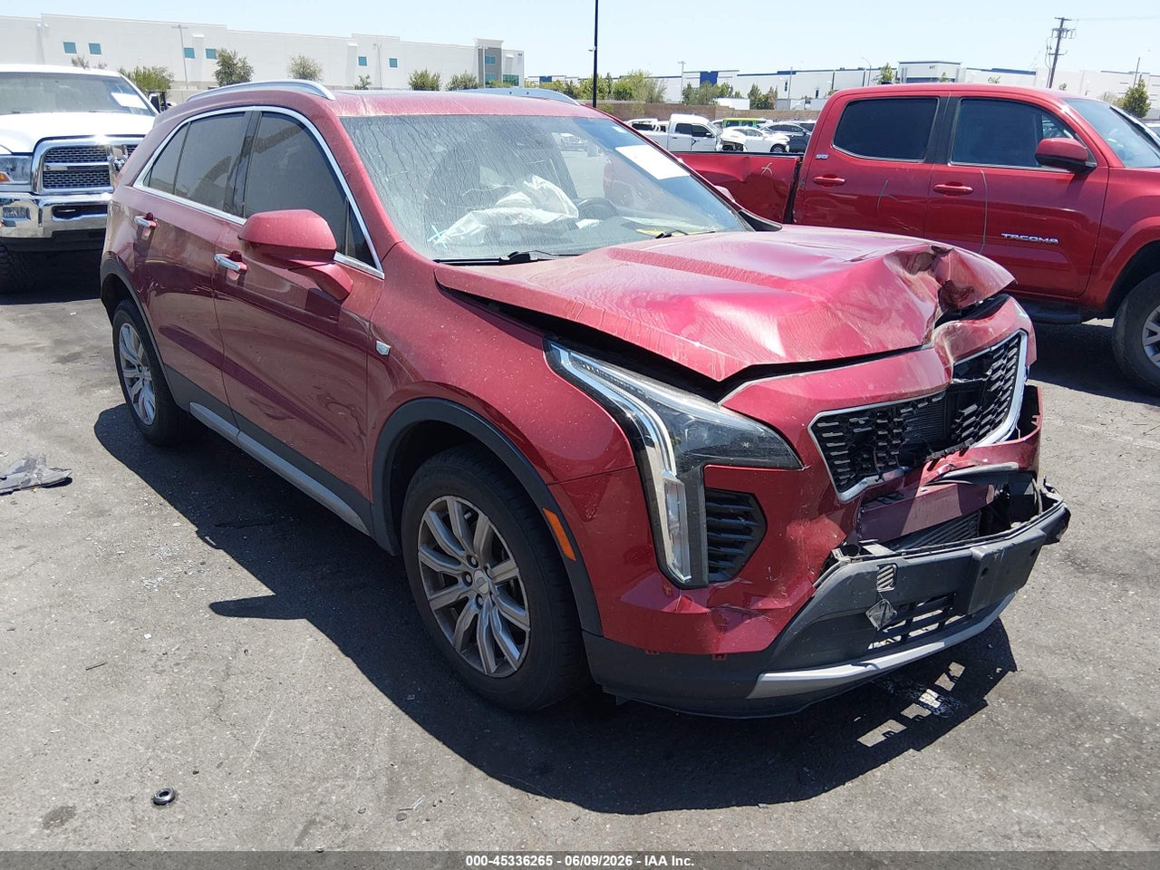 2019 CADILLAC XT4 PREMIUM LUXURY thumbnail 2