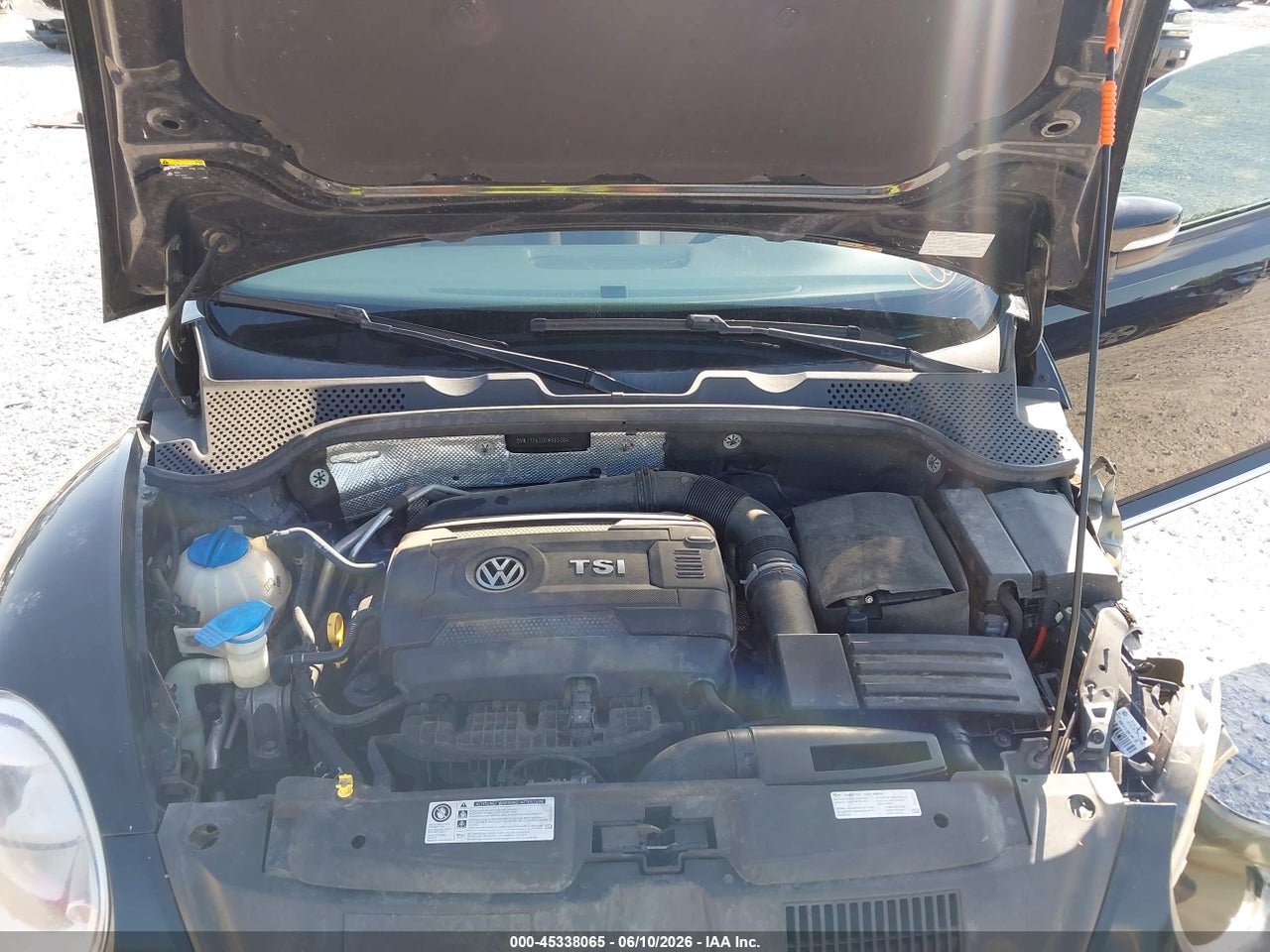 2014 VOLKSWAGEN BEETLE 1.8T thumbnail 11
