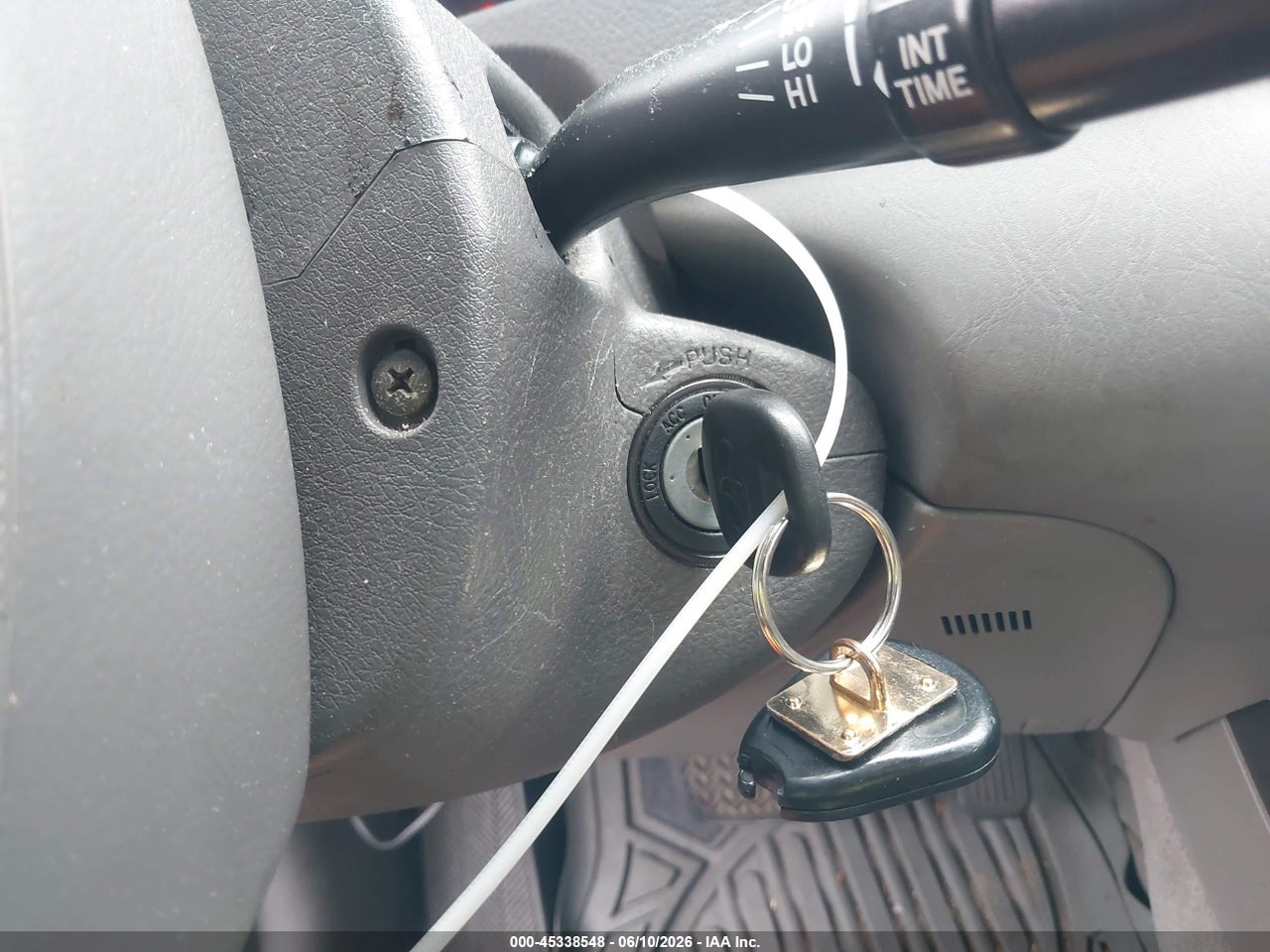 2005 TOYOTA CAMRY LE V6 thumbnail 12