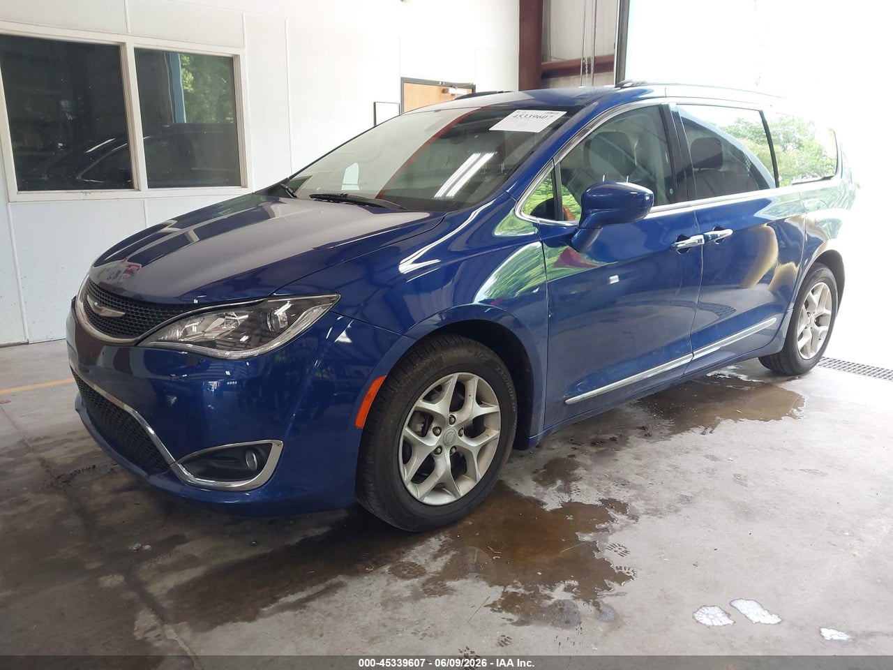 2019 CHRYSLER PACIFICA TOURING L thumbnail 3
