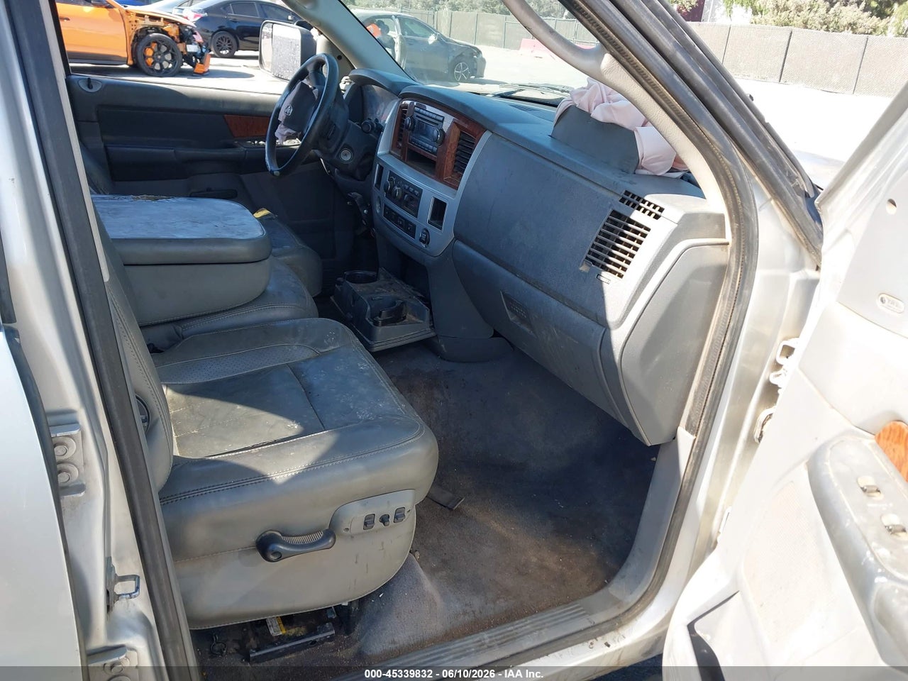 2007 DODGE RAM 2500 LARAMIE thumbnail 6