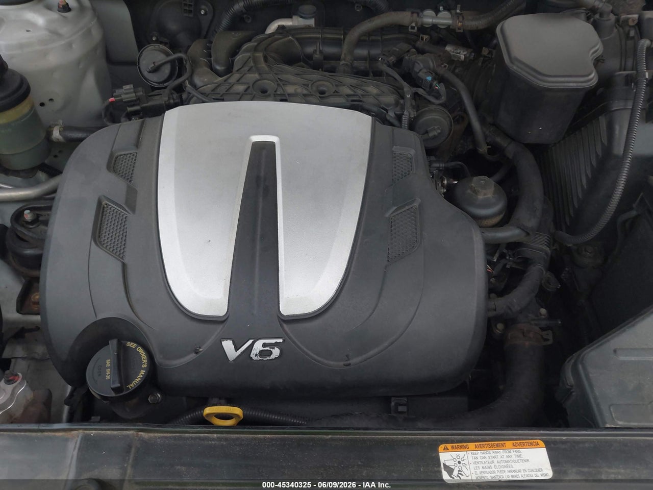 2011 HYUNDAI SANTA FE SE thumbnail 11