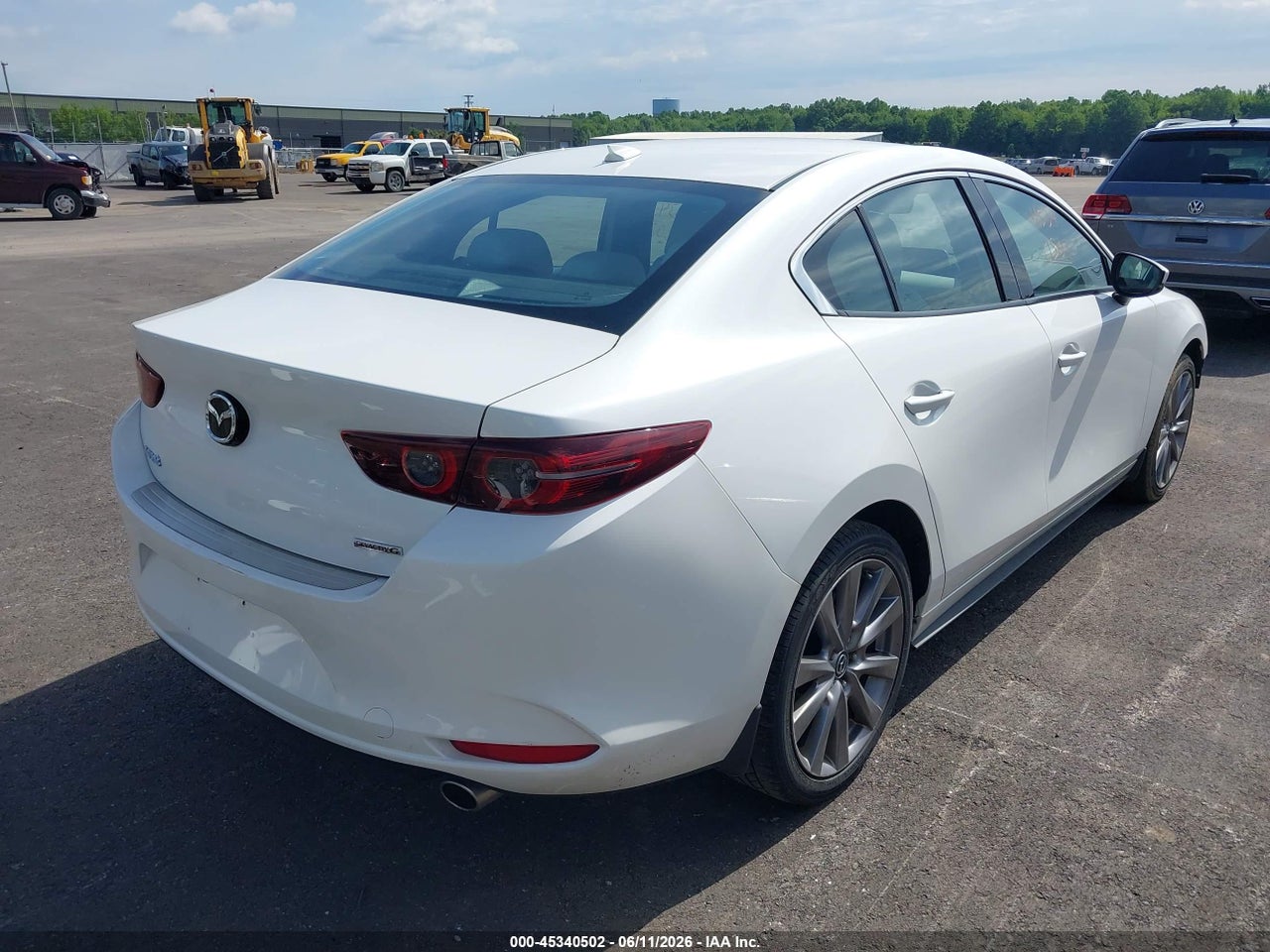 2019 MAZDA MAZDA3 PREMIUM PACKAGE · 4/12