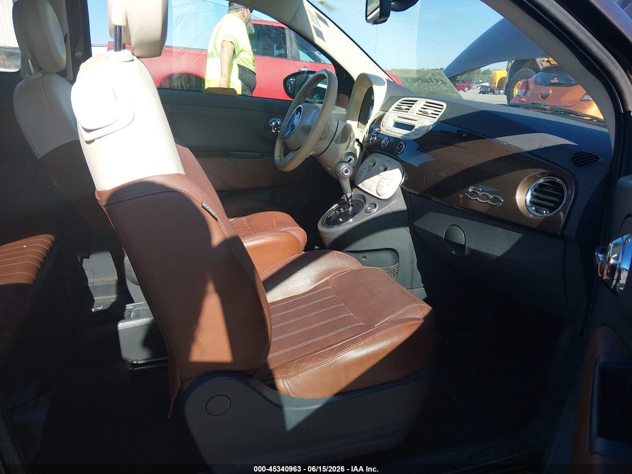 2013 FIAT 500 LOUNGE thumbnail 6