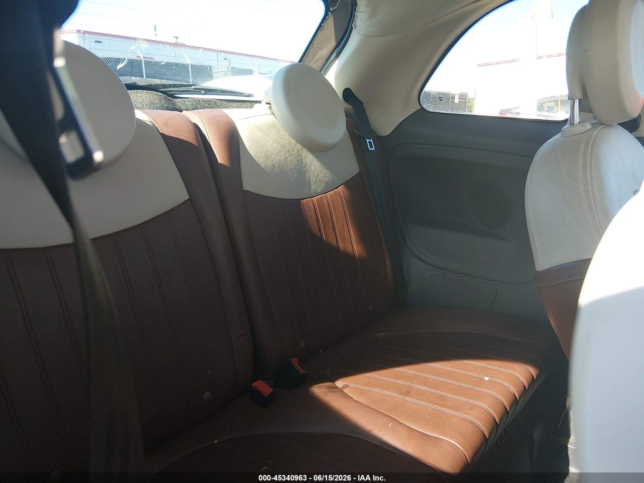 2013 FIAT 500 LOUNGE thumbnail 9