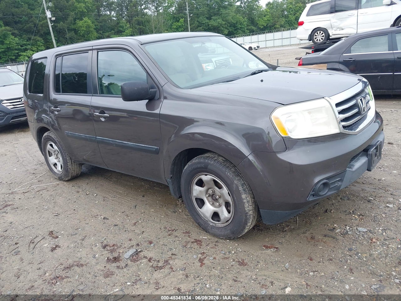 2015 HONDA PILOT LX thumbnail 2