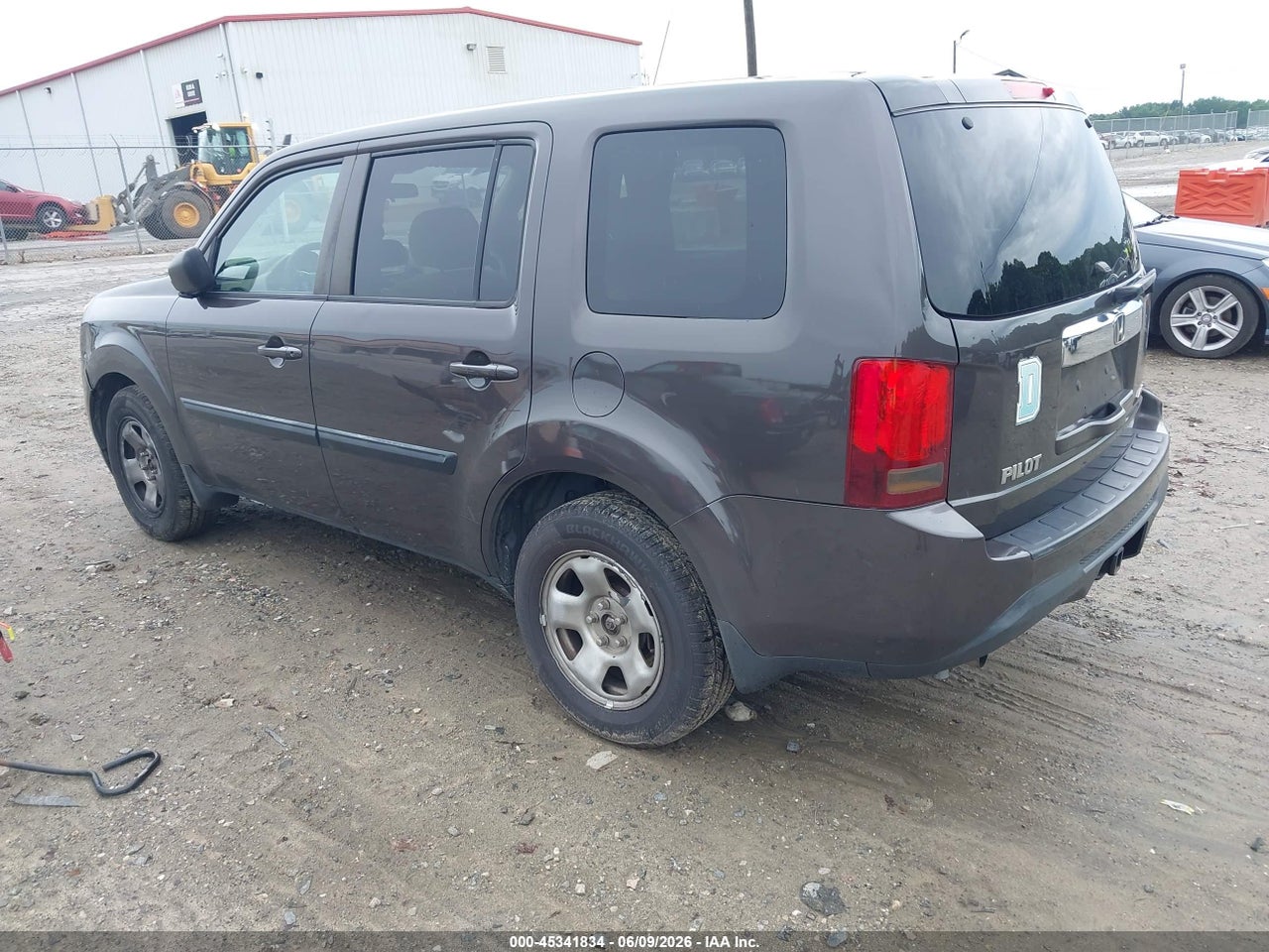2015 HONDA PILOT LX thumbnail 4