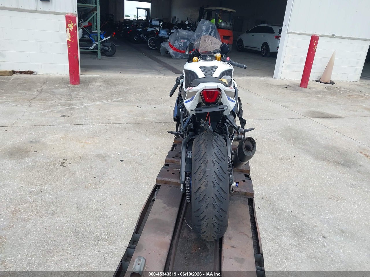 2023 SUZUKI GSX-R1000 R thumbnail 7