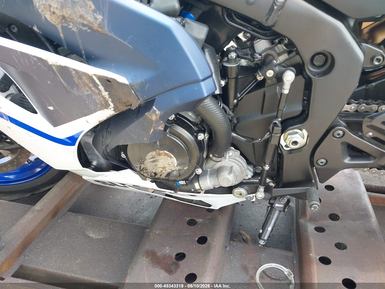 2023 SUZUKI GSX-R1000 R thumbnail 10