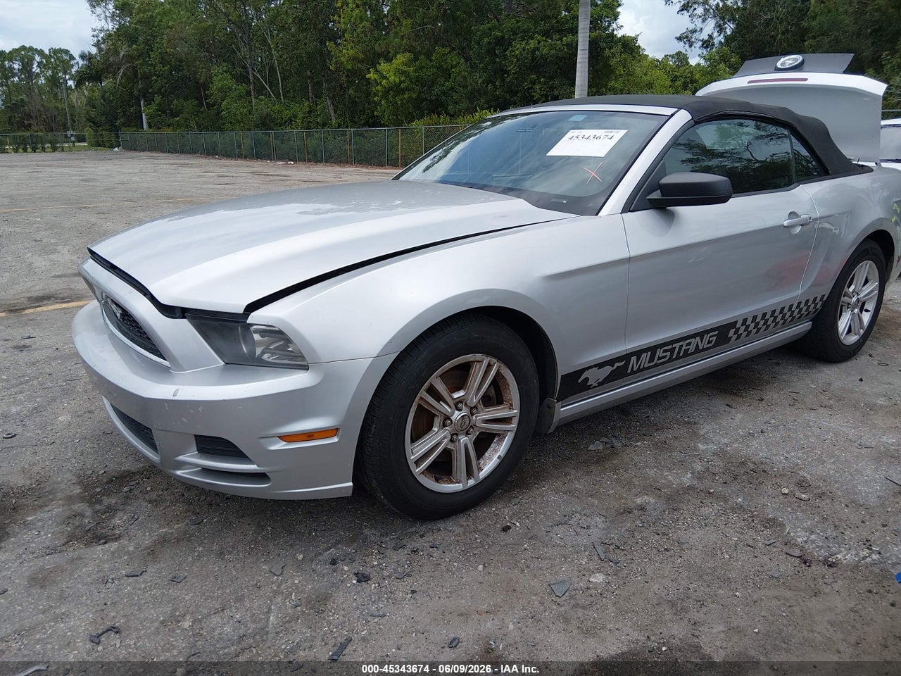 2014 FORD MUSTANG V6 thumbnail 3