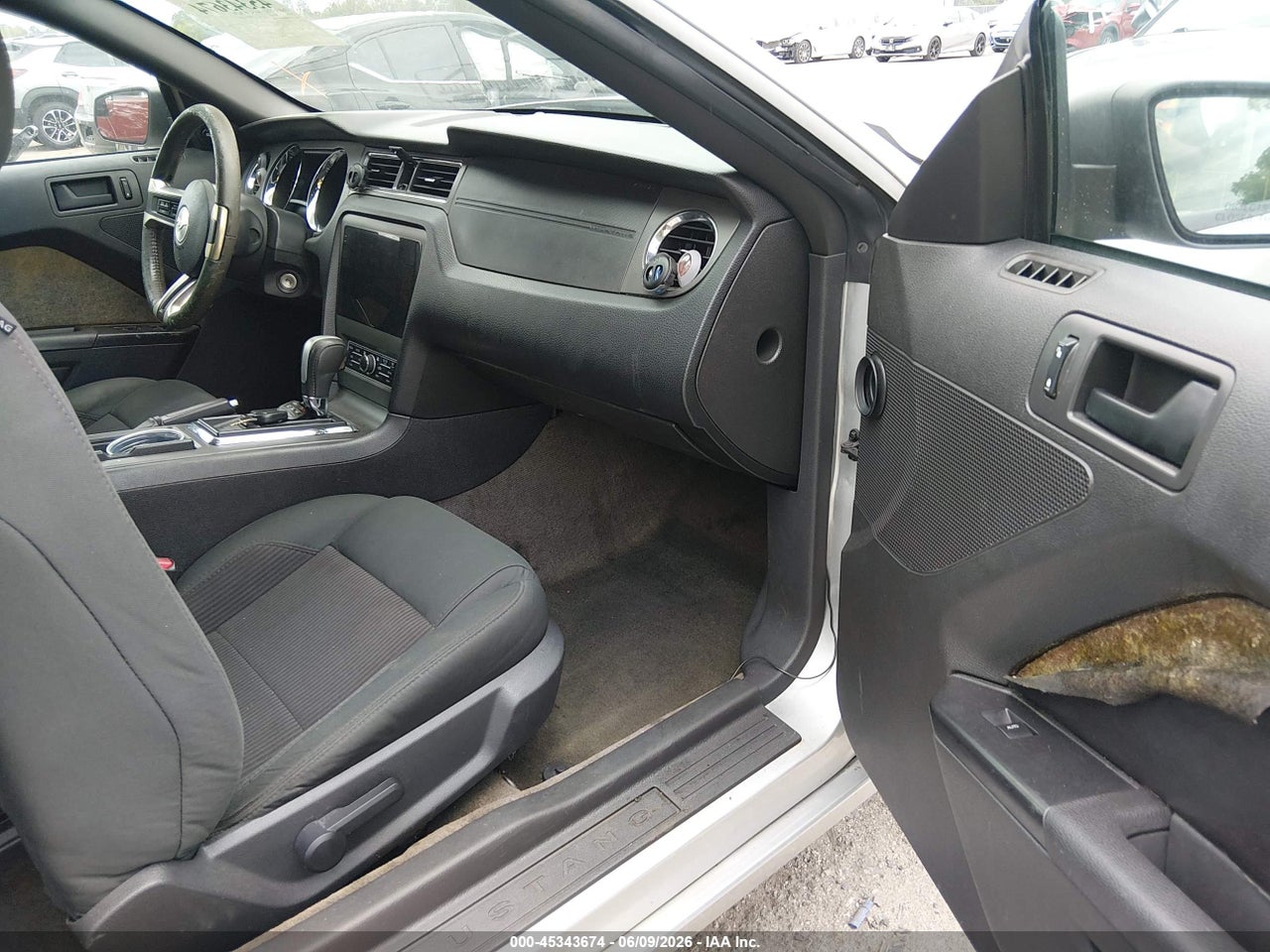 2014 FORD MUSTANG V6 thumbnail 6