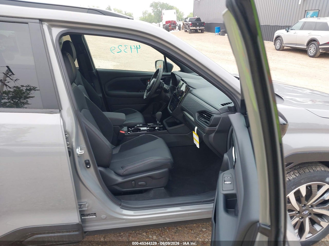 2026 SUBARU FORESTER TOURING thumbnail 6