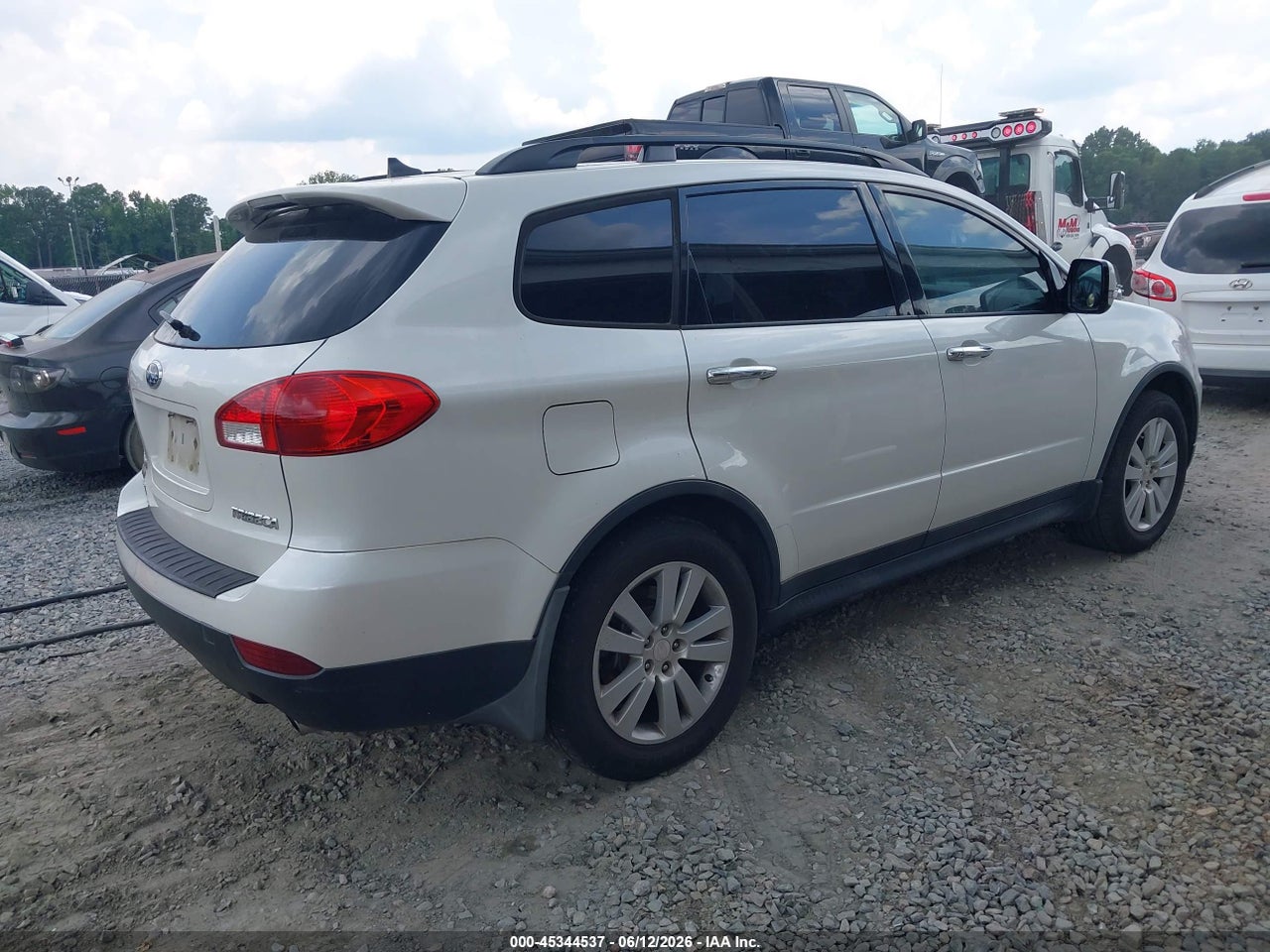 2014 SUBARU TRIBECA 3.6R LIMITED · 4/12